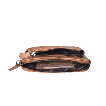 Clutch Van Lichtbruin Buffelleer Met Een Kroko Print