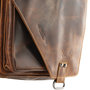 Donkerbruin gewaxt leren schoudertas met klep en magneetsluiting
