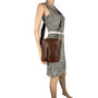 Schoudertas heren of dames van cognac leer