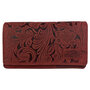 Ruime RFID dames portemonnee van rood leer met een bloemenprint